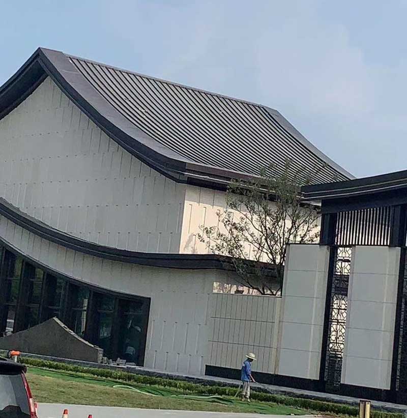 和田金属屋面板的常见类型有哪些？